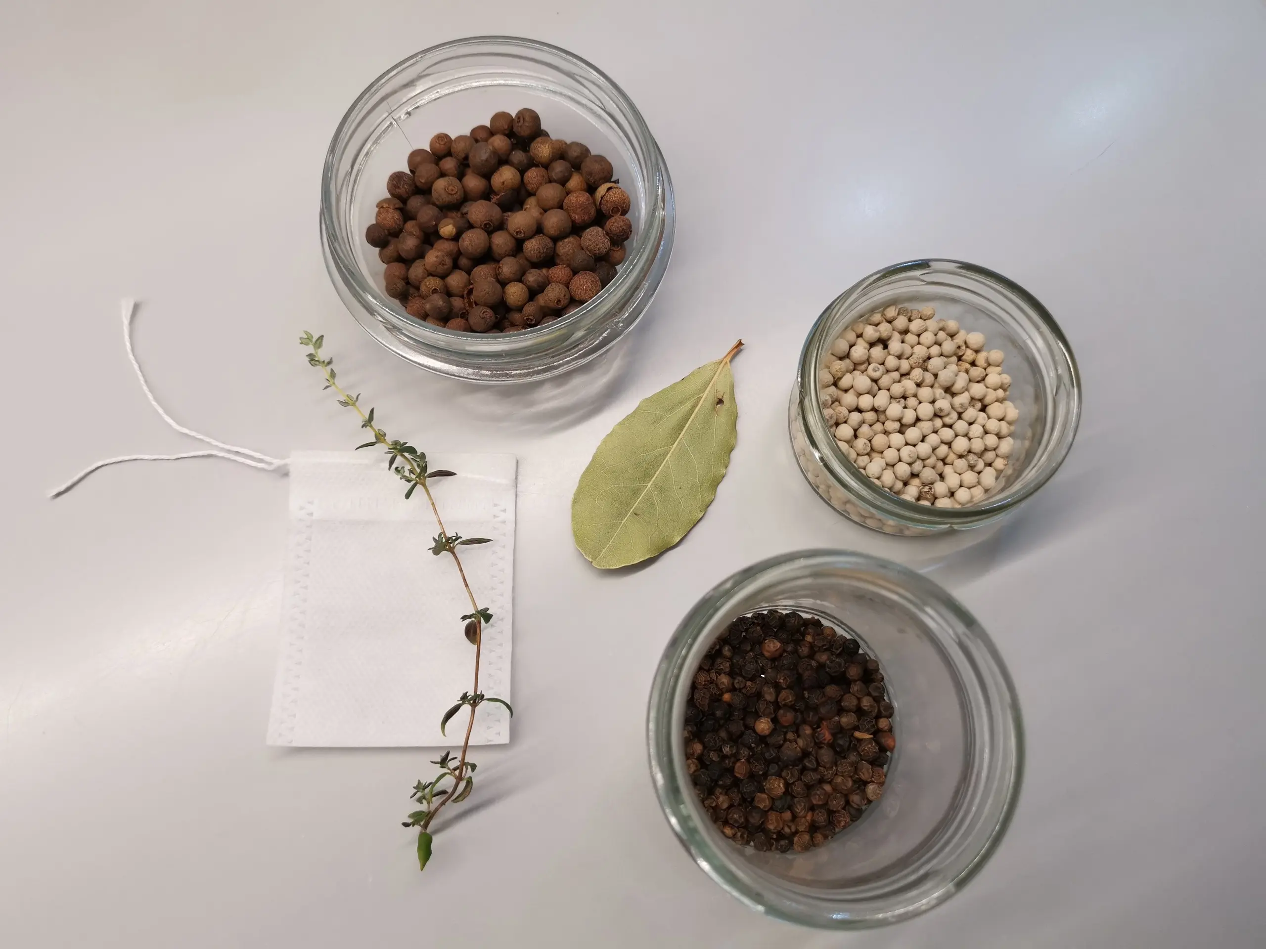 Шаг 4: Зеленые щи с перепелкой