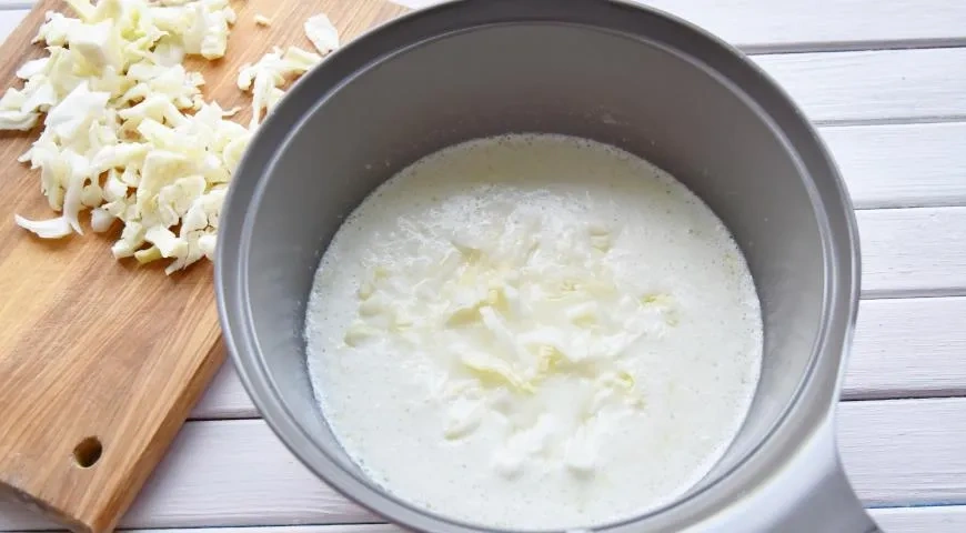 Зеленые щи с щавелем и яйцом: шаг 4