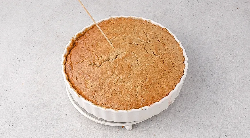 Апельсиновый пирог-перевертыш в духовке: шаг 5