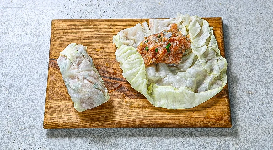 Азиатские голубцы с индейкой и креветками: шаг 5