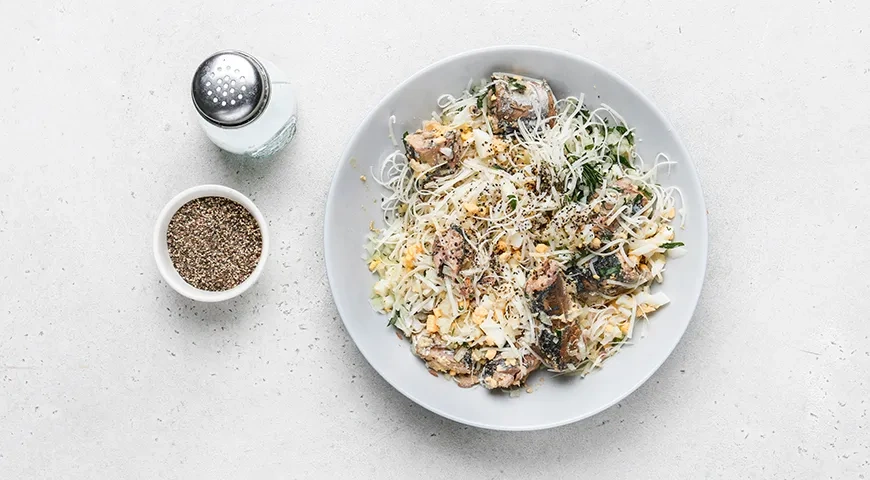 Бутерброды с сайрой и яйцом: шаг 5