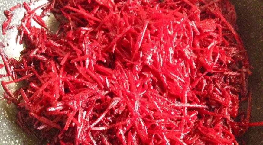 Домашний борщ на курином бульоне: шаг 5