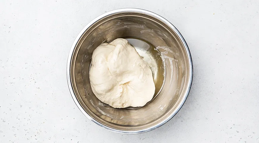 Дрожжевое тесто на воде: шаг 5