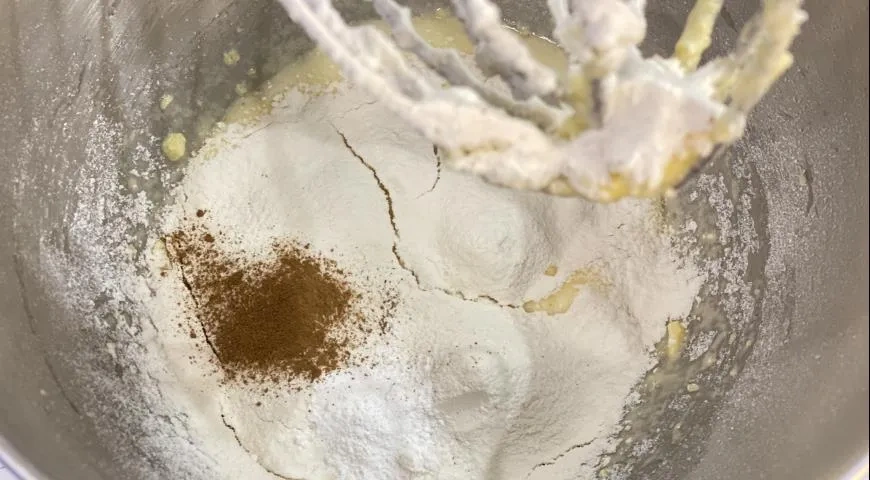 Финиковый пудинг: шаг 5