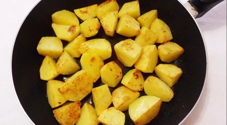 Фрикасе из курицы с шампиньонами и самыми доступными продуктами: шаг 5