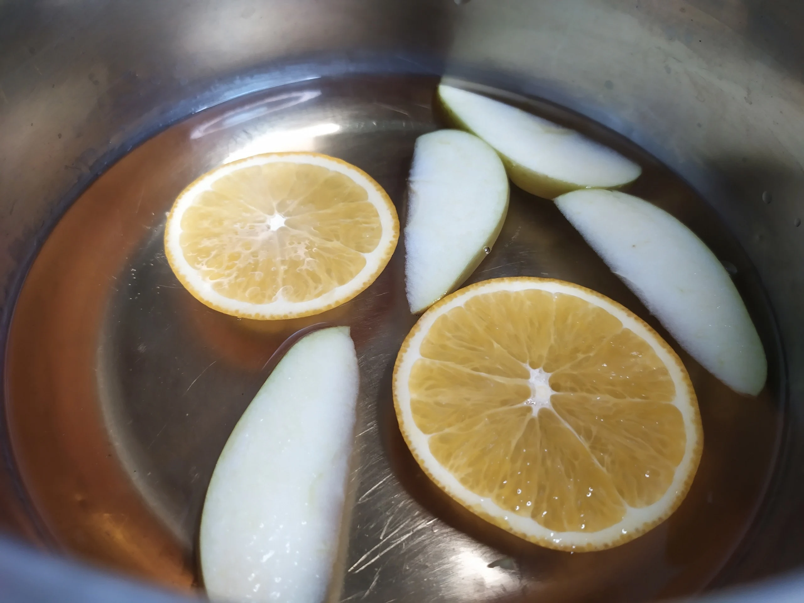 Шаг 5: Глинтвейн из белого вина