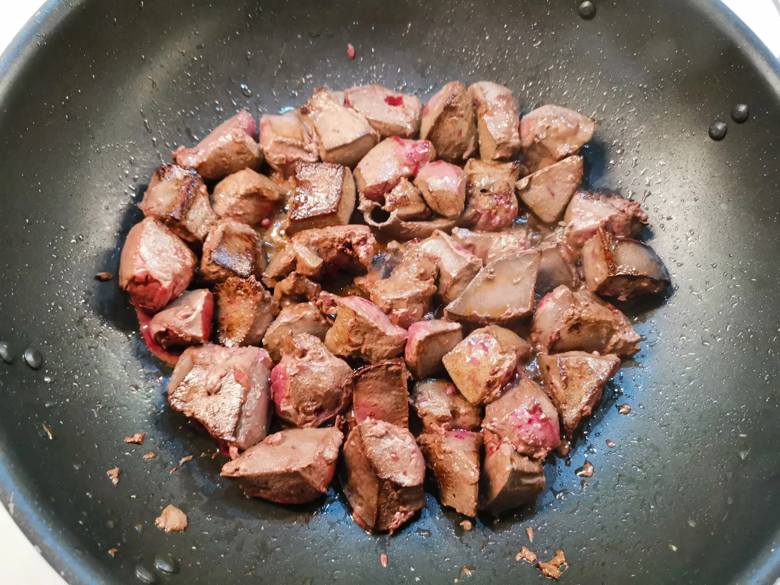 Шаг 5: Говяжья печень с луком