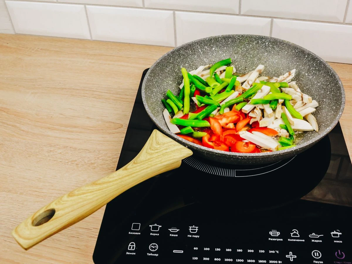 Шаг 5: Гречневая лапша с овощами и грибами