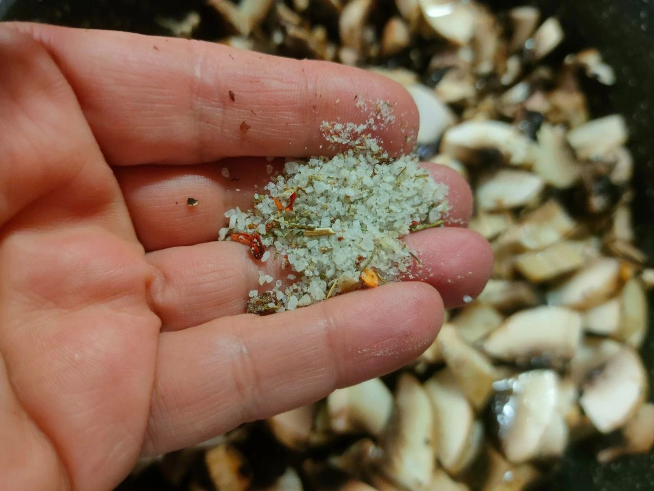 Шаг 5: Грибная начинка для блинов