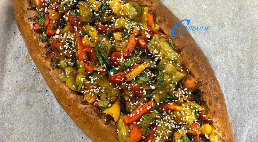 Хачапури с запеченными овощами: шаг 5