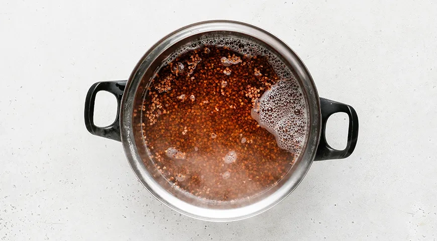 Каша гурьевская из гречневой крупы: шаг 5