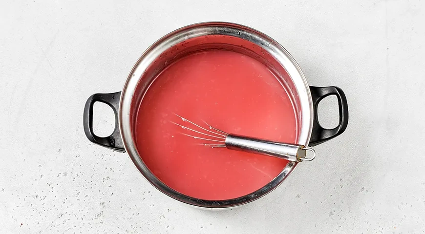 Кисель из малинового варенья: шаг 5