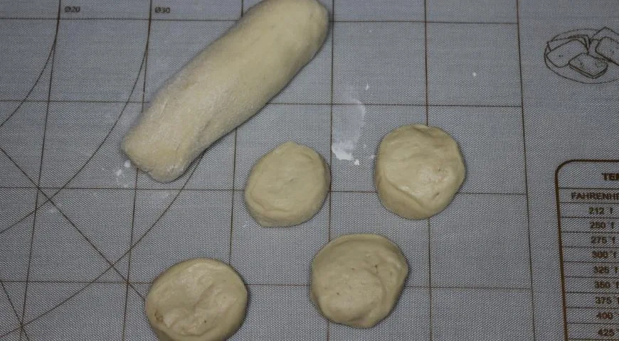 Китайские паровые пирожки: шаг 5