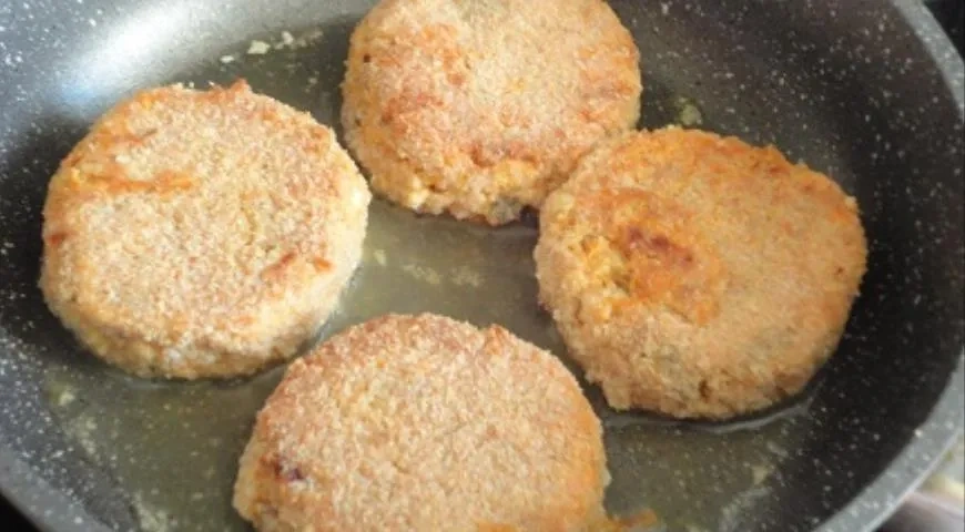 Котлеты из молодой моркови: шаг 5