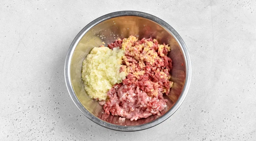 Манты на сковороде: шаг 5