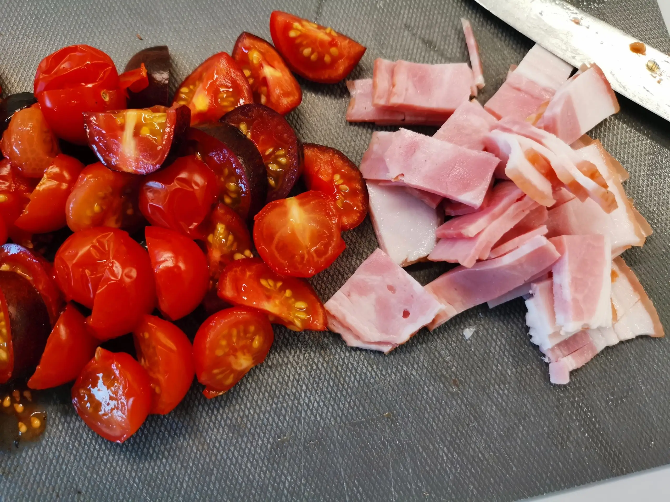 Шаг 5: Омлет с грибами