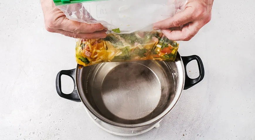 Омлет в пакете: шаг 5