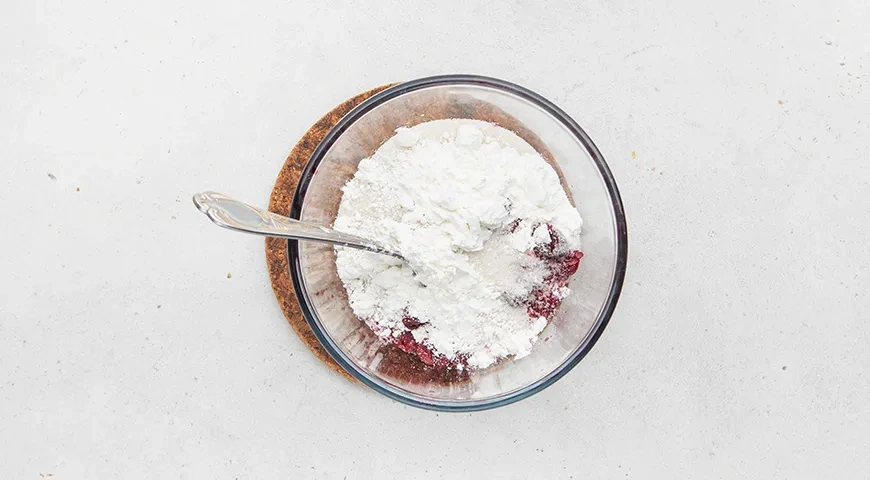 Осетинский пирог с вишней (балджин): шаг 5