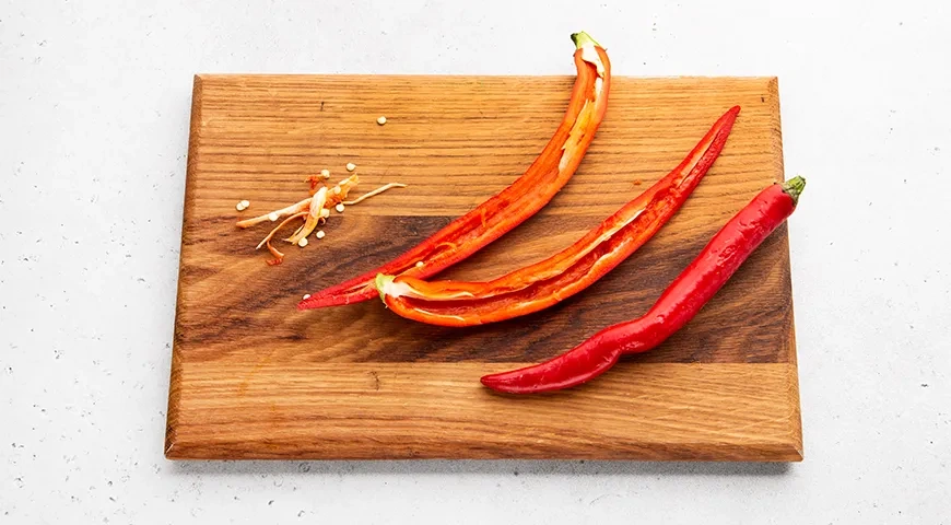 Острый Горлодер из помидоров с чесноком на зиму: шаг 5