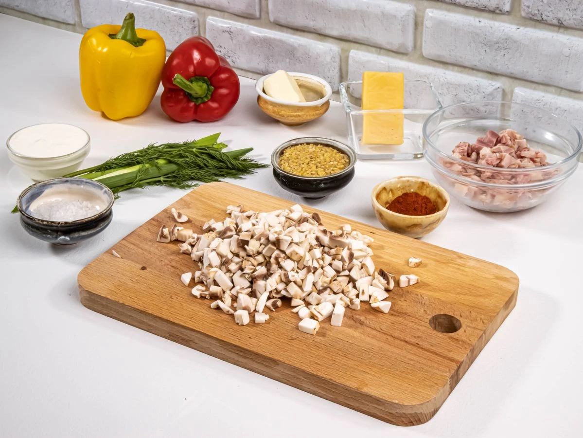 Шаг 5: Перцы, фаршированные курицей и грибами