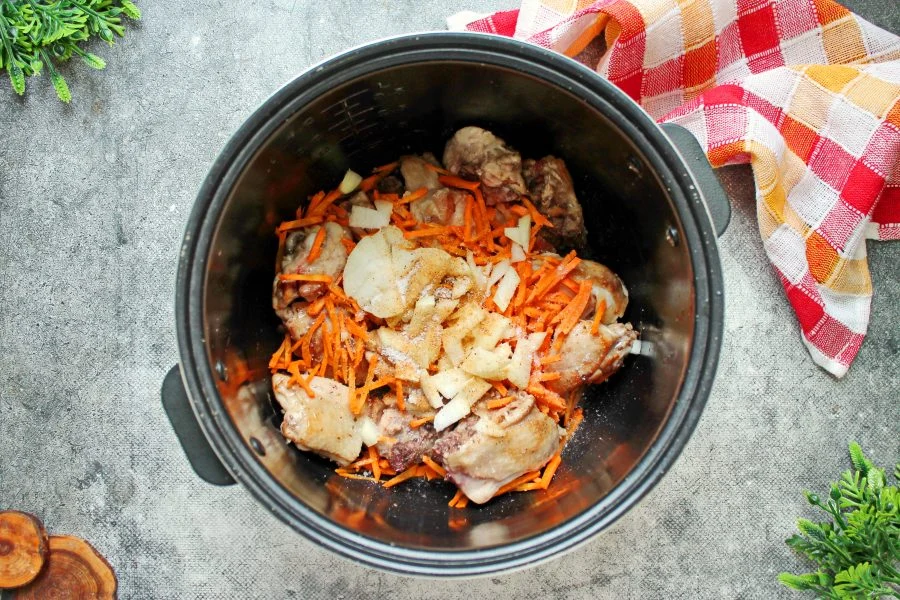 Шаг 5: Плов с курицей в мультиварке