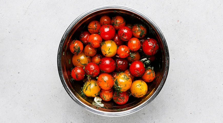 Помидоры черри быстрого приготовления с чесноком: шаг 5