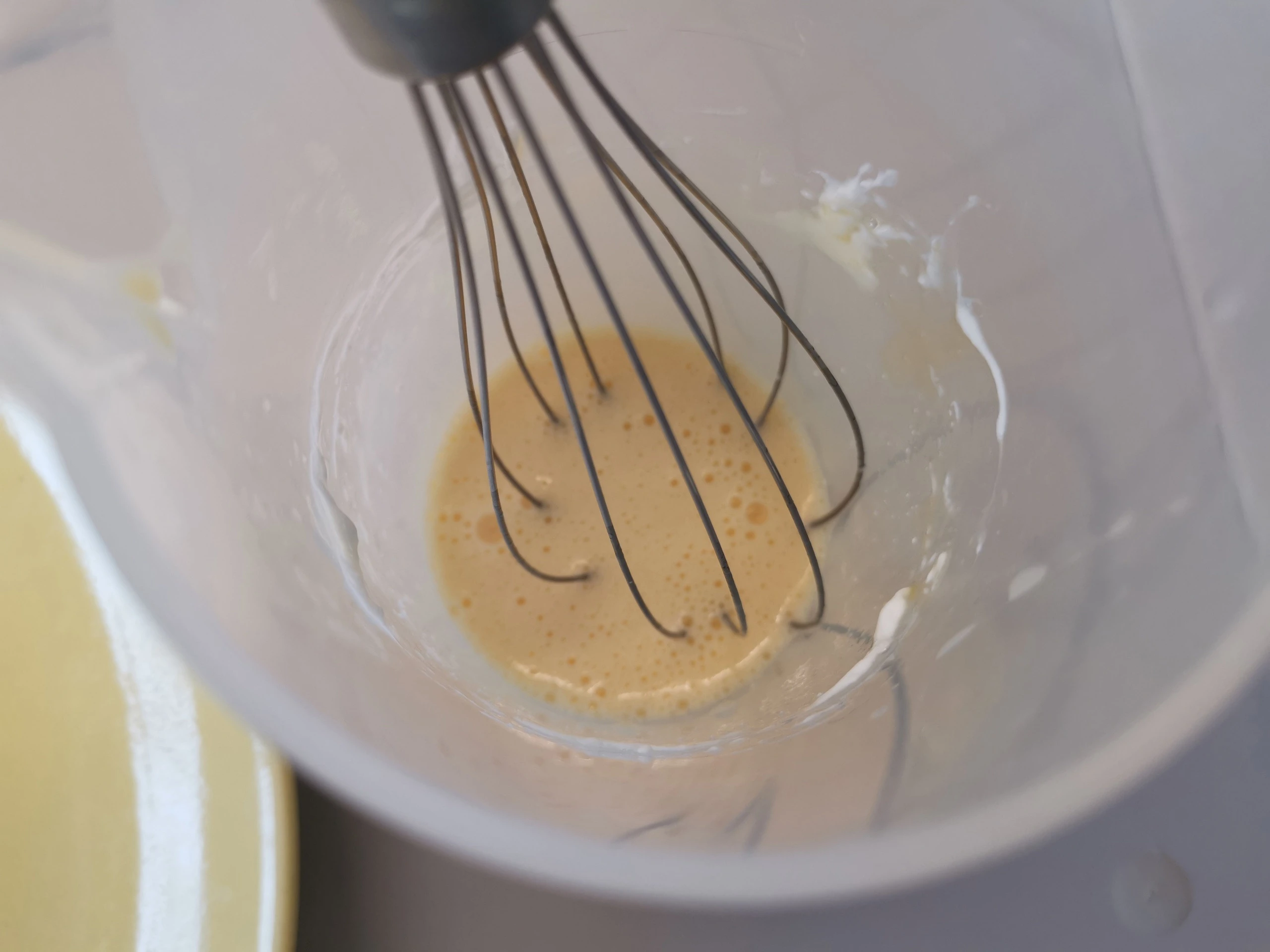 Шаг 5: ПП-блины с красной рыбой и творожным сыром