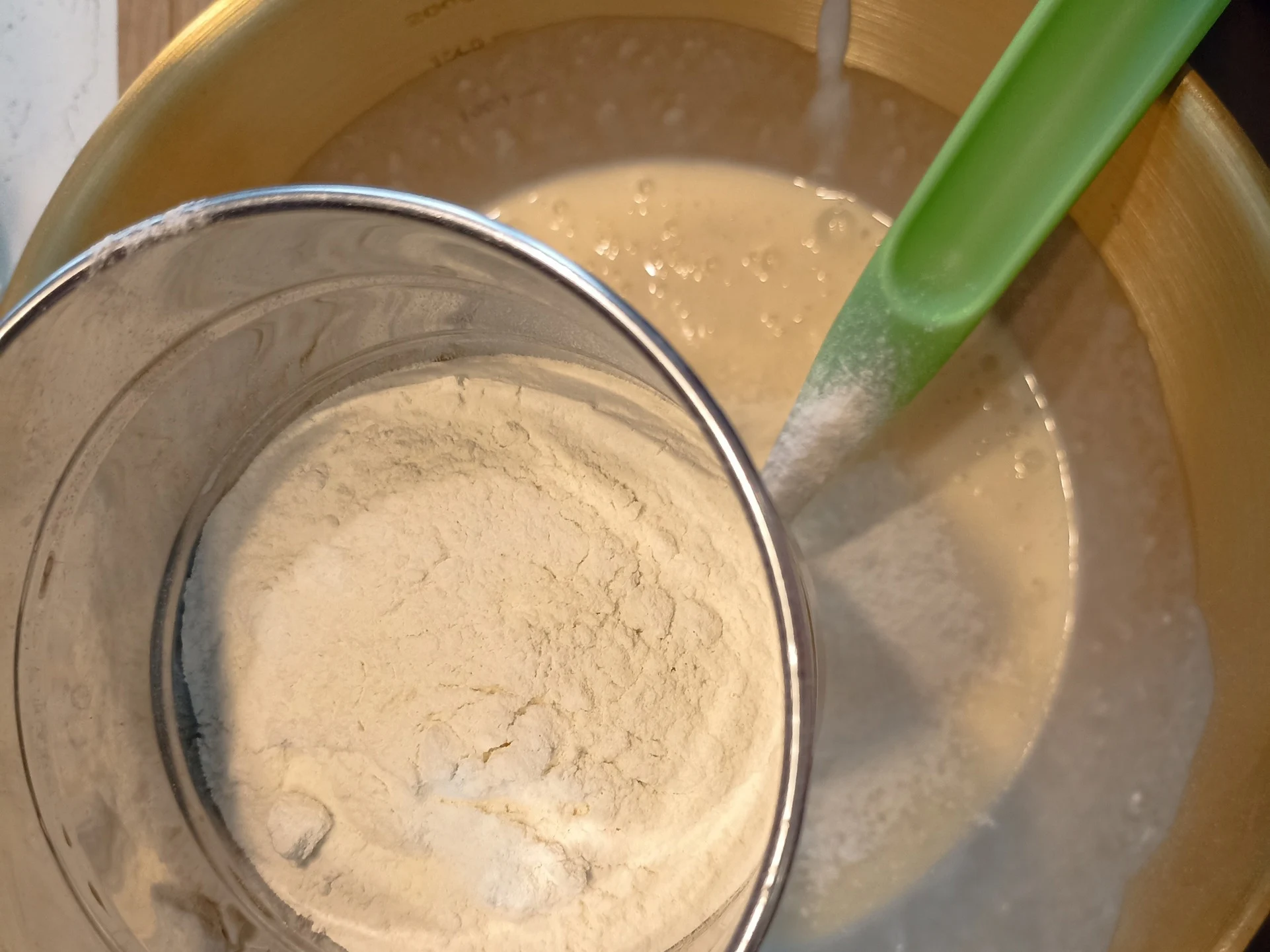 Шаг 5: Простые блины на кефире