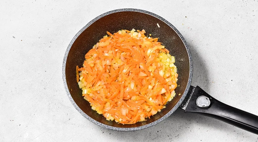 Пшенный суп с яичной паутинкой: шаг 5