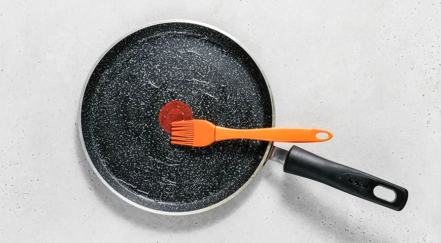 Пышные оладьи из ржаной муки: шаг 5