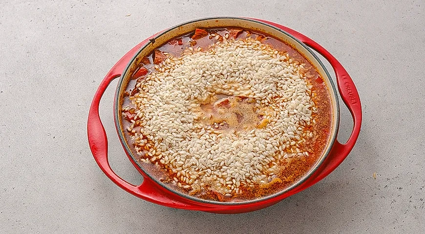 Рис по-испански с чоризо и нутом: шаг 5