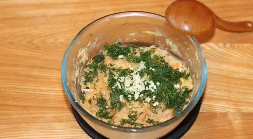 Рулетики из кабачков с курицей: шаг 5