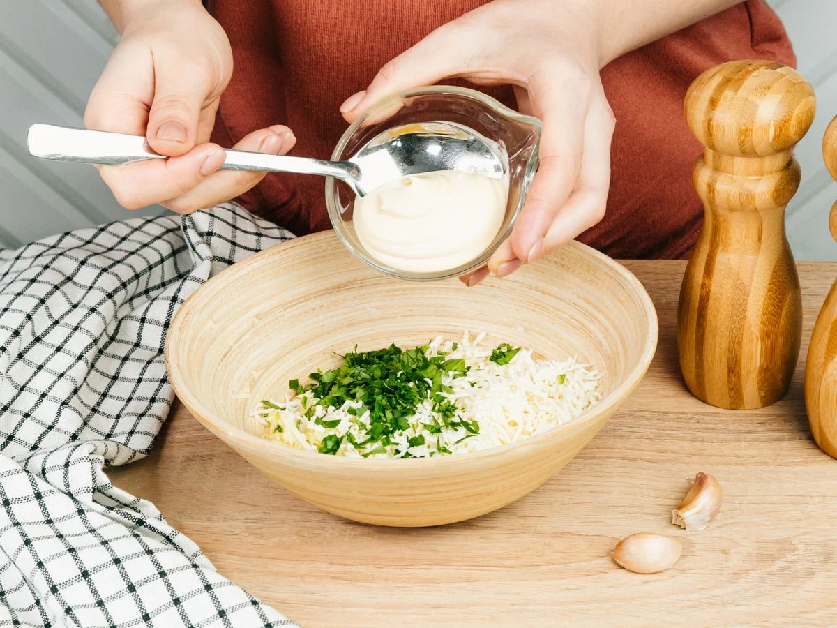 Шаг 5: Рулетики из ветчины с сыром