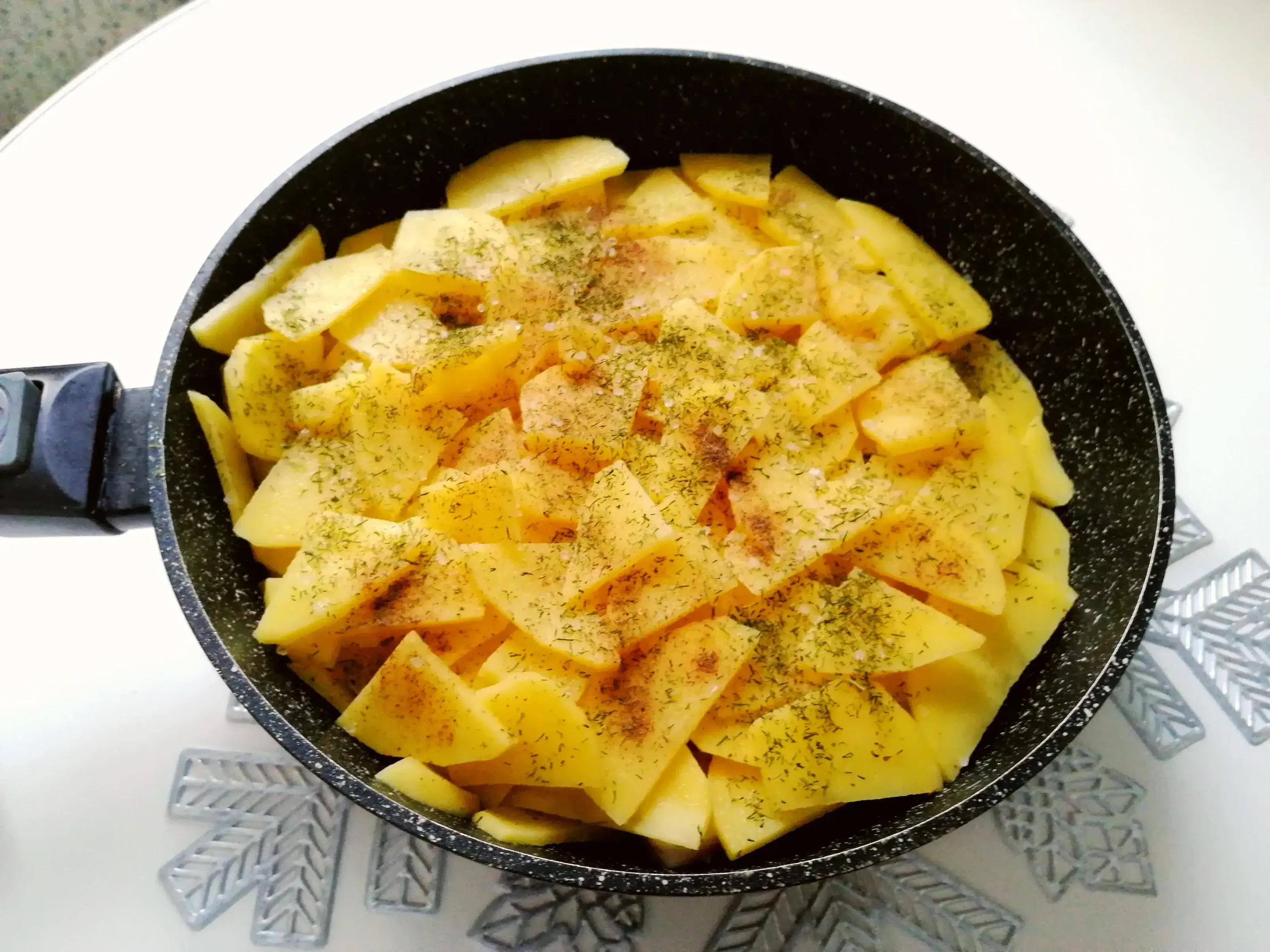 Рыба на морковной подушке под картофельным одеялом: шаг 5