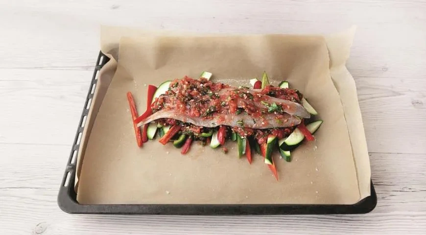 Рыба в конверте с овощами: шаг 5