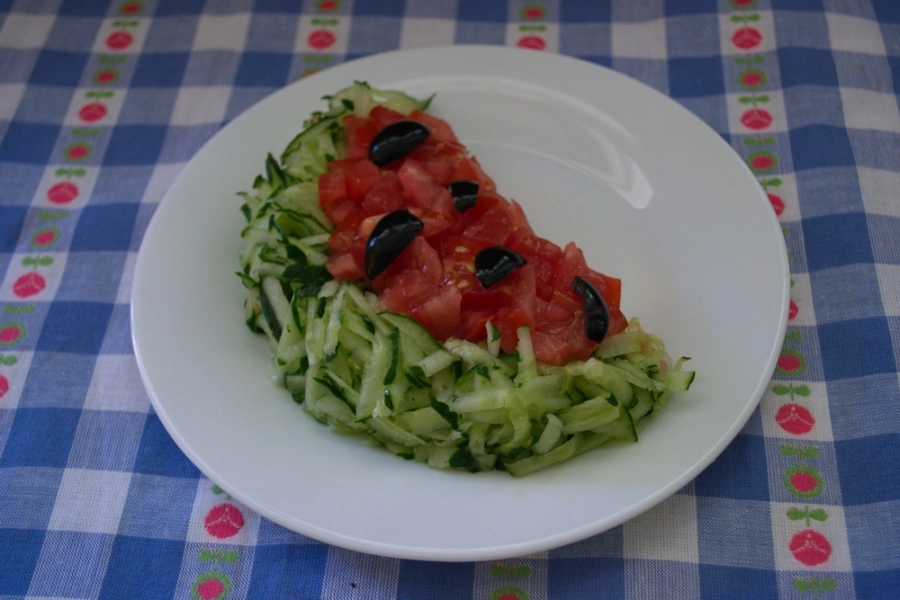 Шаг 5: Салат арбузная долька