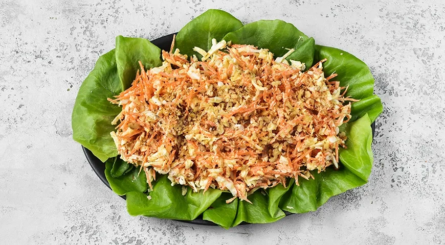 Салат «Белочка» из плавленого сырка: шаг 5