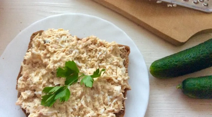 Салат- намазка с горбушей: шаг 5