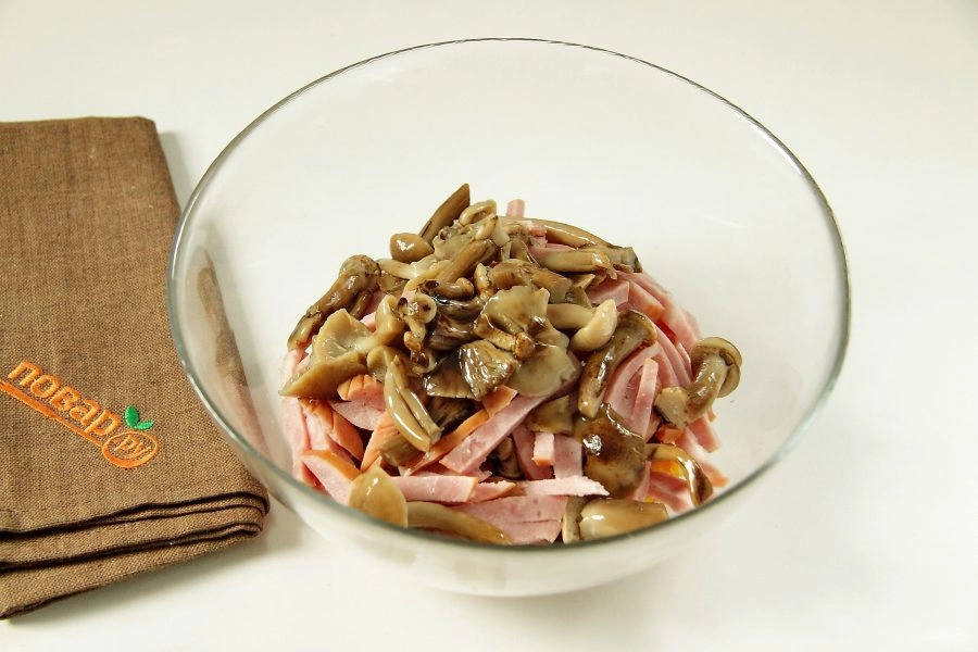 Шаг 5: Салат "Париж"