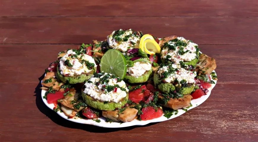 Салат с кабачками, сыром рикотта, артишоками по калабрийски: шаг 5