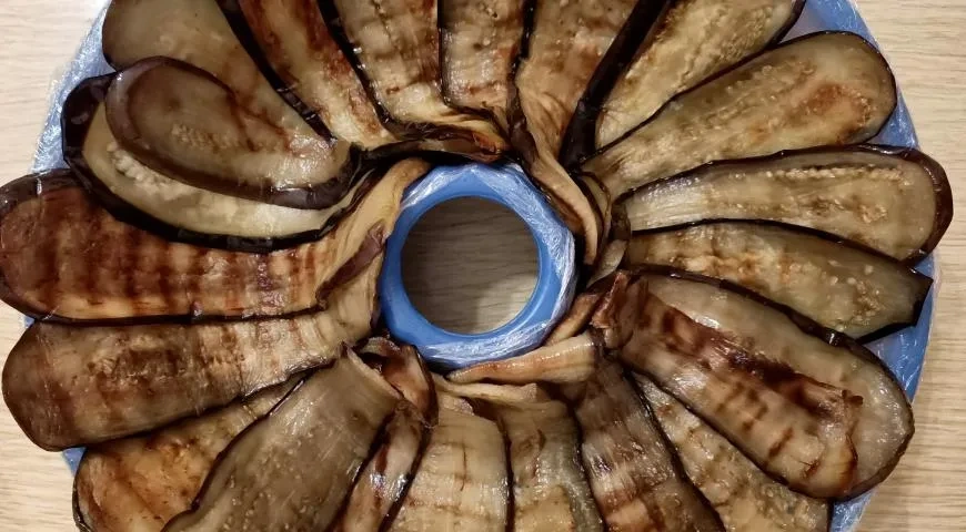 Салат с курочкой и баклажаном-гриль: шаг 5