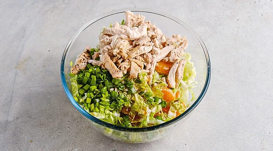 Салат с пекинской капустой, индейкой и лапшой быстрого приготовления: шаг 5