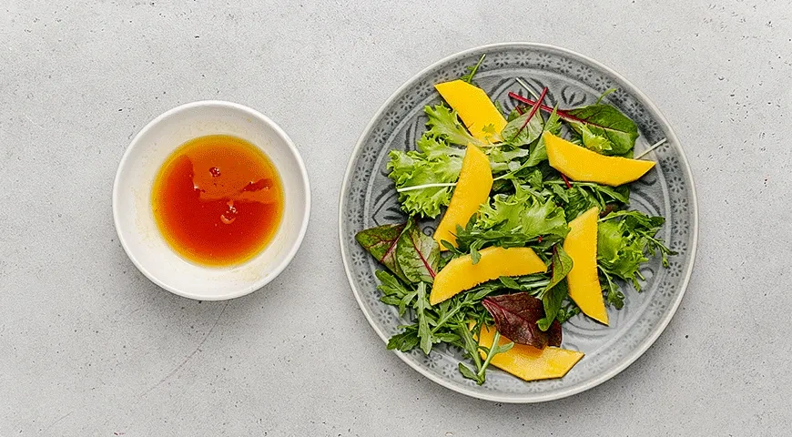 Салат с уткой и манго: шаг 5