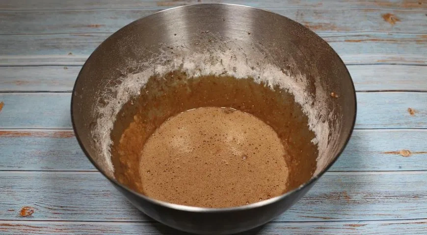 Шоколадный фондан с разрыхлителем: шаг 5