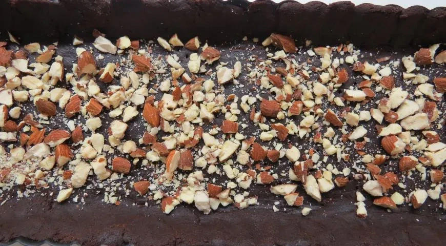 Шоколадный тарт с малиной: шаг 5