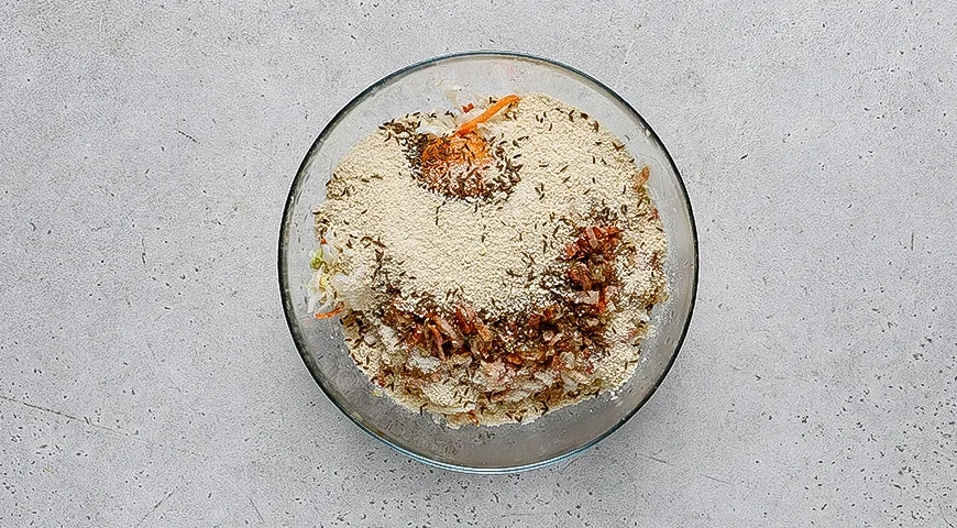 Штрудель с квашеной капустой: шаг 5