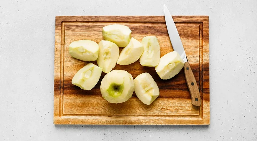 Сладкие булочки с яблоками и корицей: шаг 5