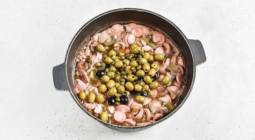 Солянка в казане: шаг 5