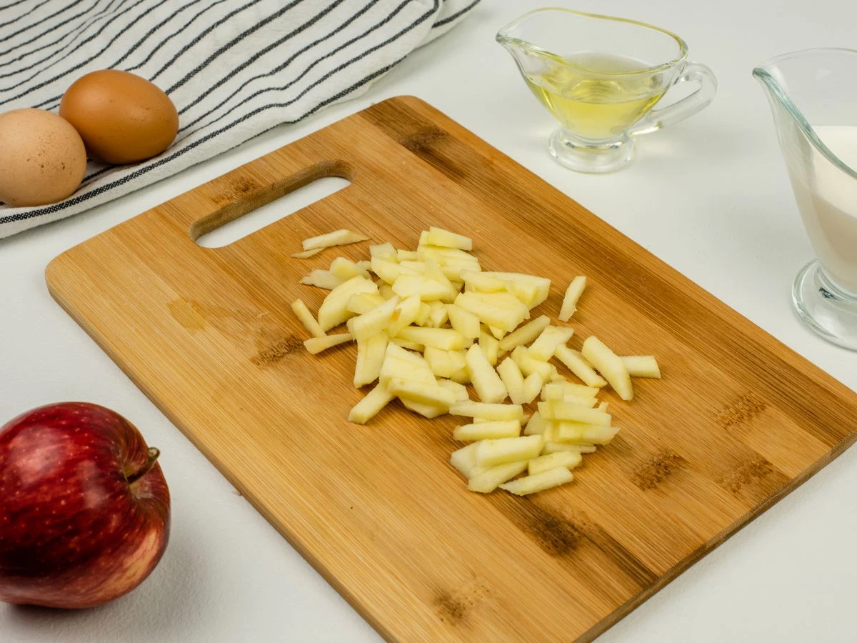 Шаг 5: Сырники с яблоками