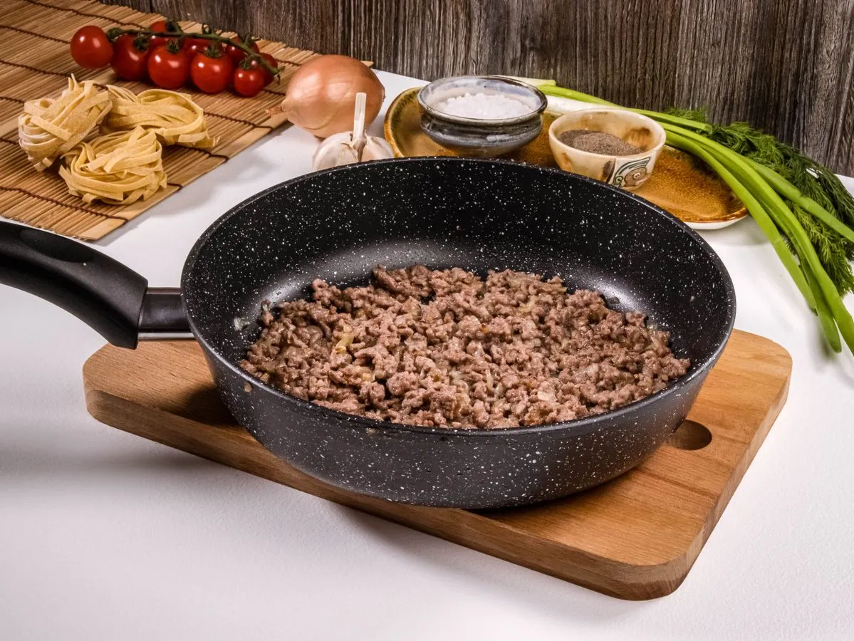 Шаг 5: Тальятелле с фаршем и томатами